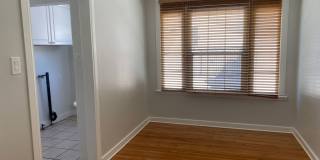 Spacious 2 Bedroom 1 Bath House in Eagle Rock Gallery 15