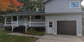 519 Pflieger St Gallery 1