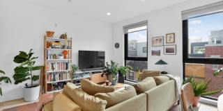 2007 CAMBRIDGE Street Gallery 7