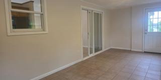Gorgeous Corner lot Home for Rent! Gallery 12