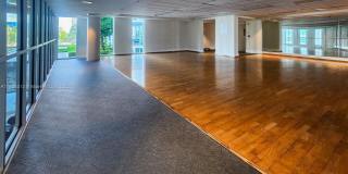 3131 NE 188th St Gallery 59