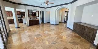 Elegant Desert Retreat – 3+ Bedroom Home with Pool in Mountain’s Edge Gallery 3
