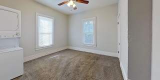 Down Stairs Apartment in Springfield Gallery 11