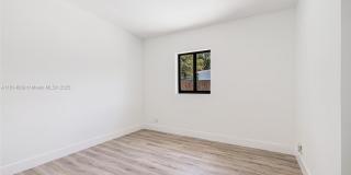 3105 Southwest 16th Street Gallery 5