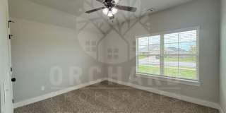 Tontitown- Single-Family Home- Popular Wellington Plan- 9 Month Lease Gallery 18