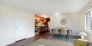 15 Washington Gallery 2
