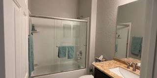 Gorgeous 2Bdrm 2 bath home in Sun City Anthem Gallery 15