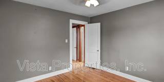 3220 Grant Avenue Gallery 19