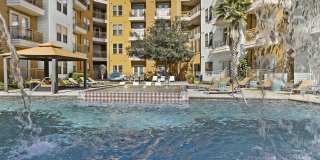 Southtown Flats Gallery 30