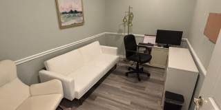 2102 Cromley Circle Gallery 5
