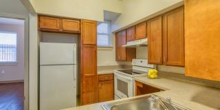 North Market/South Carroll Apartments Gallery 21