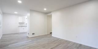 8095 Syracuse Street Gallery 10