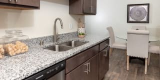 Burnsville Parkway Apartments Gallery 2