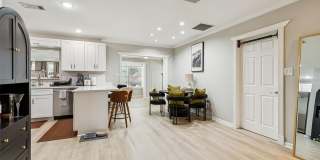 2302 S ARRAWANA AVENUE Gallery 13