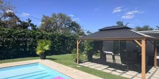 1430 NE 149th St Gallery 1