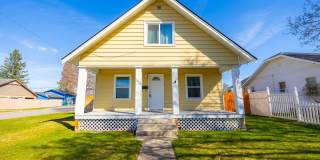 Charming 4-Bedroom Home with Fenced Yard, Garage & Washer/Dryer – North Spokane Gallery 1