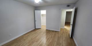 Kensington Court Gallery 81