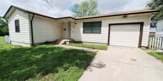 907 Jefferis Avenue Gallery 1