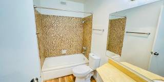 Airport Garden Gallery 10