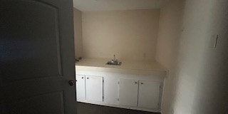 2434 Fortner St. #2 Gallery 9