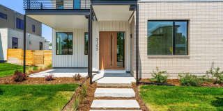 LUXURY LIVING 5 Bed 5 Bath New Home Located In Boulder- Available now! Gallery 4