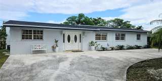 10351 SW 49th St Gallery 1