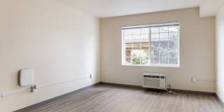 Woodland Flats Gallery 110