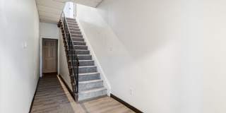 1738 Main Street Gallery 11