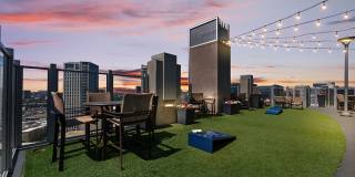SkyHouse Dallas Apartments Victory Park Gallery 5