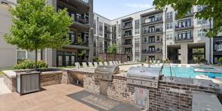 500 West Trade 500 West Trade Gallery 30