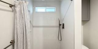 **5827 Eastbrook Ave Lakewood** Upstairs 1 bedroom 1 bath !! 2 weeks free OAC !! Gallery 12