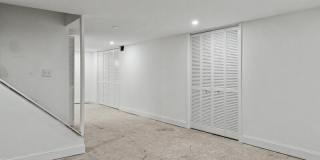 2106 North Camac Street Gallery 27