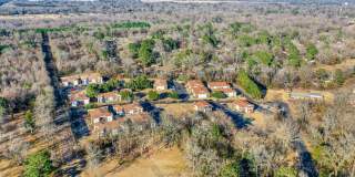 The Residences at Glen Oaks Gallery 32