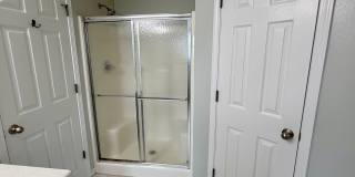 Quaint 3-Bedroom, 2-Bath Home Gallery 9