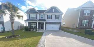 4Bed/3Bath 3592 sq ft home located in The Falls Gallery 1