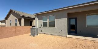 NEW DR Horton 3/BD 2/BA 2/CG Gallery 12