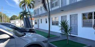 30 SE 4th Ave Gallery 7