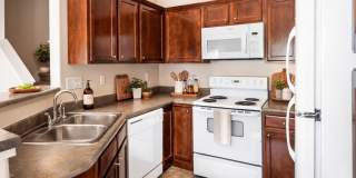 Wing Pointe Gallery 7