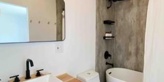 Beautiful 3-Bedroom, 2-Bath Home in Joshua Tree fully furnished Gallery 35