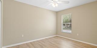 2106 PLEASANT VIEW AVENUE Gallery 21