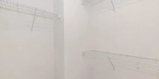 Room in 4 Bedroom Home at Millennium Ave Gallery 42