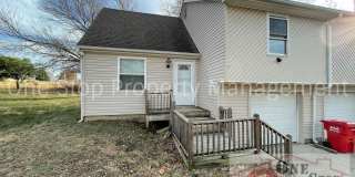 Updated 3 Bedroom, 1 Bathroom Duplex in Independence, MO Gallery 1