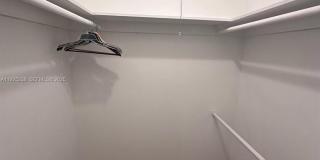 8101 SW 72nd Ave Gallery 11