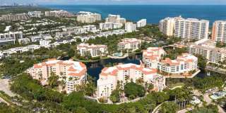 733 Crandon Blvd unit 406 (A11868093) Gallery 1