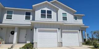 412 Abigail Alley Gallery 1