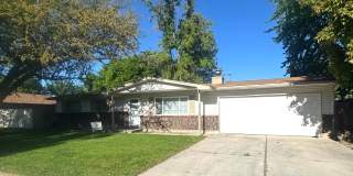 Single Level 3 Bedroom Home. Gallery 1