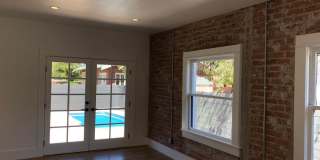 942 E Coronado Road Gallery 2