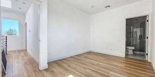 1923 1/2 Carmona Ave Gallery 23