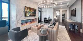 Pearl Rosemont Gallery 62