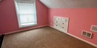 Large 5 Bedroom, 2 Bath La Crosse Rental with Two Living Areas, Garage & Central Air Gallery 1